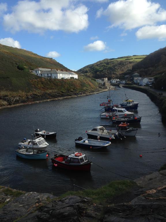 The Old Coach House Hotel Boscastle Exterior foto